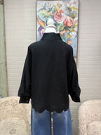 Black 3/4 Sleeve Scalloped Top