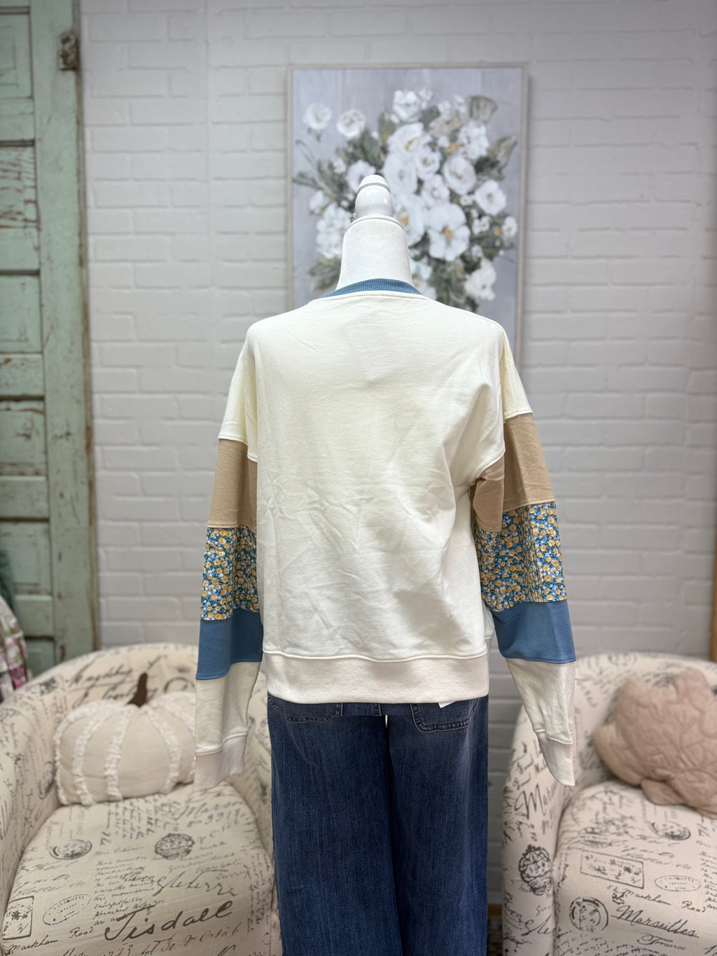 Off White Contrast Sleeve Sweatshirt