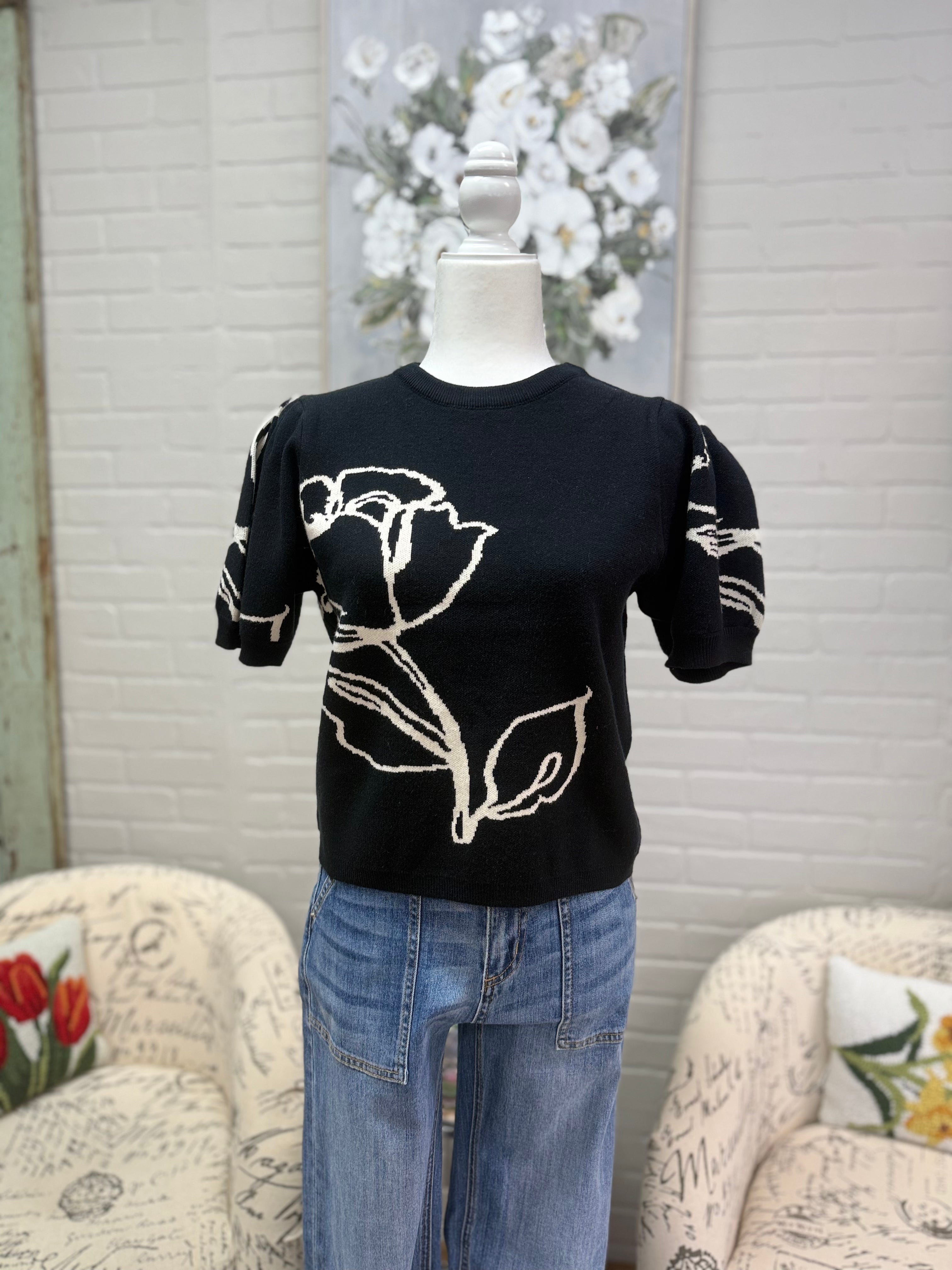 Black Floral Puff Sleeve Sweater