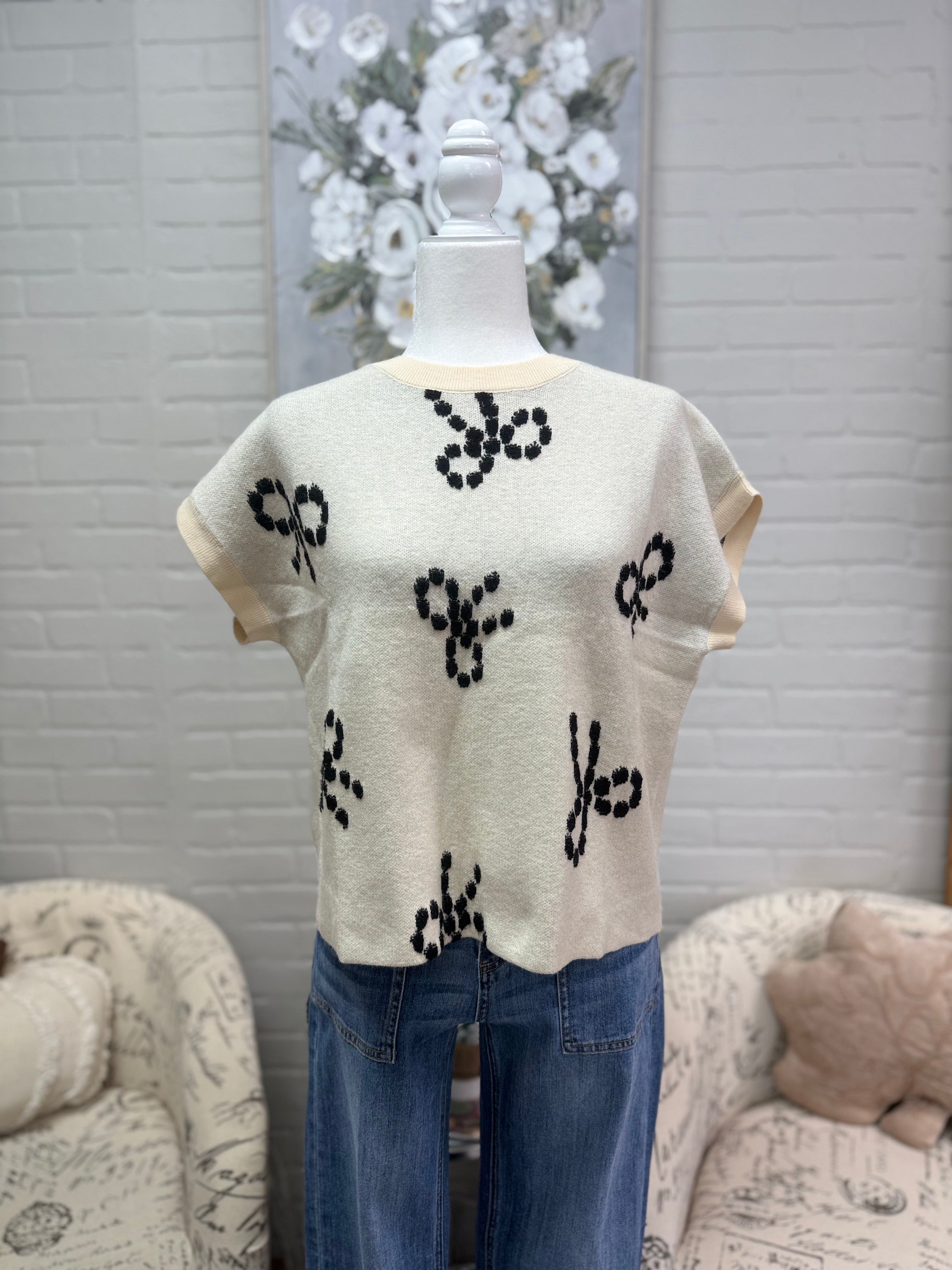 Ivory Bow Sleeveless Sweater