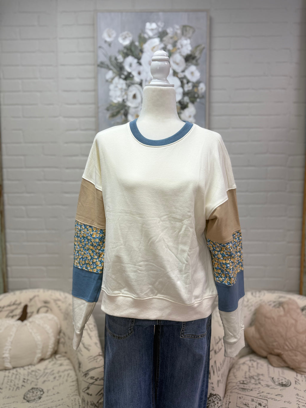 Off White Contrast Sleeve Sweatshirt