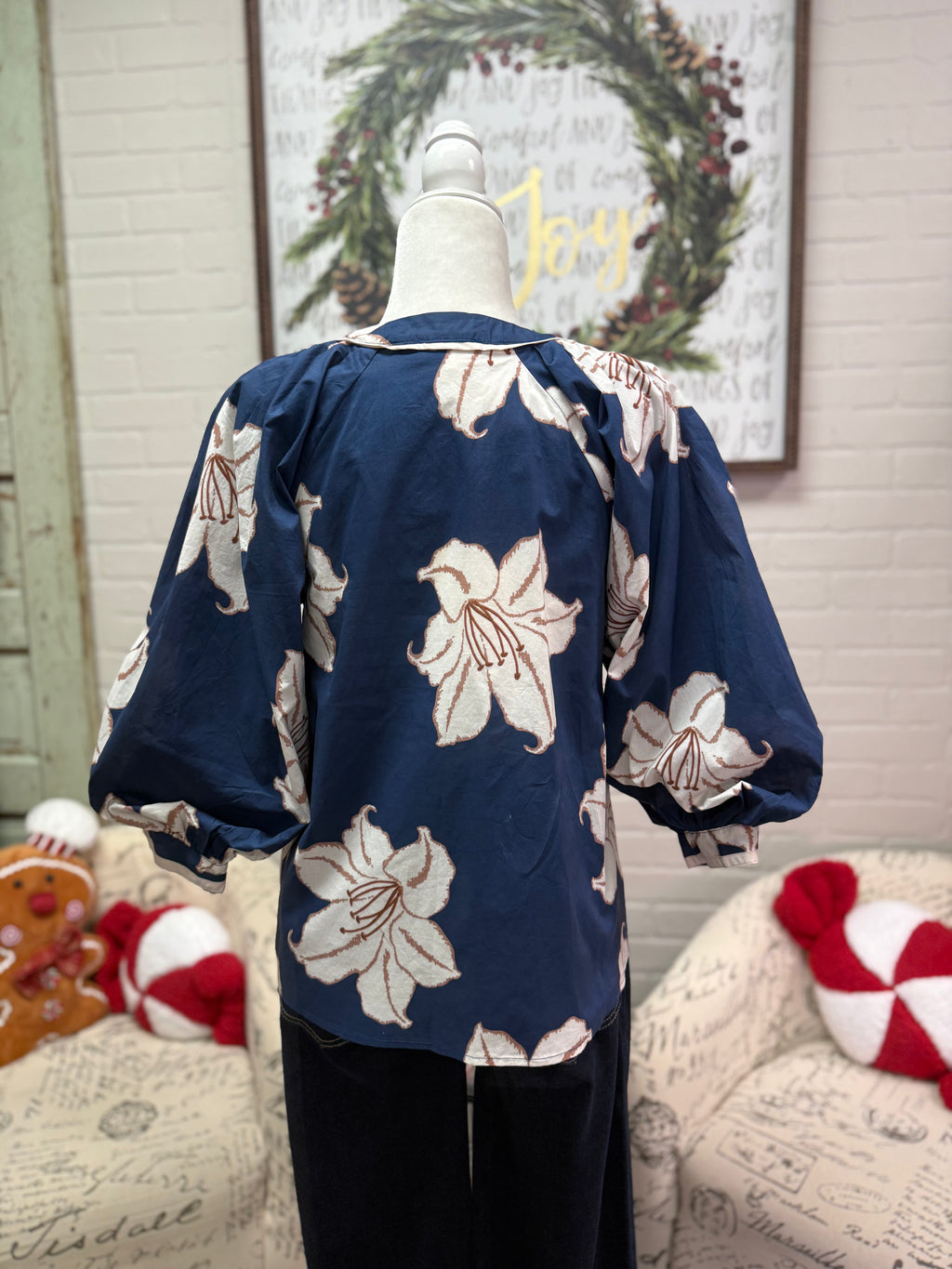 Navy Floral 3/4 Sleeve Top