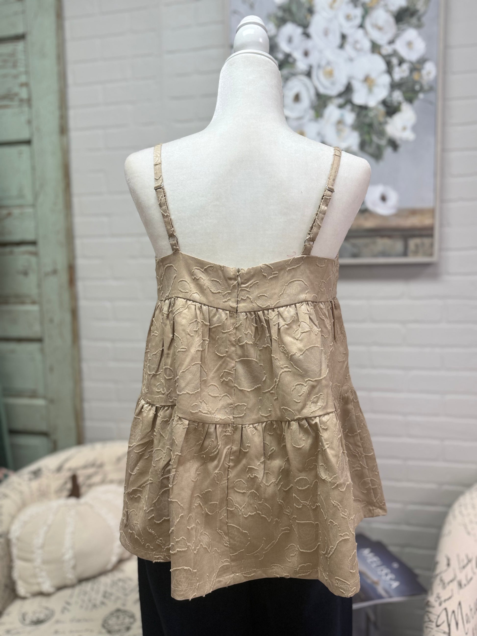 Sleeveless Tiered Jacquard Top