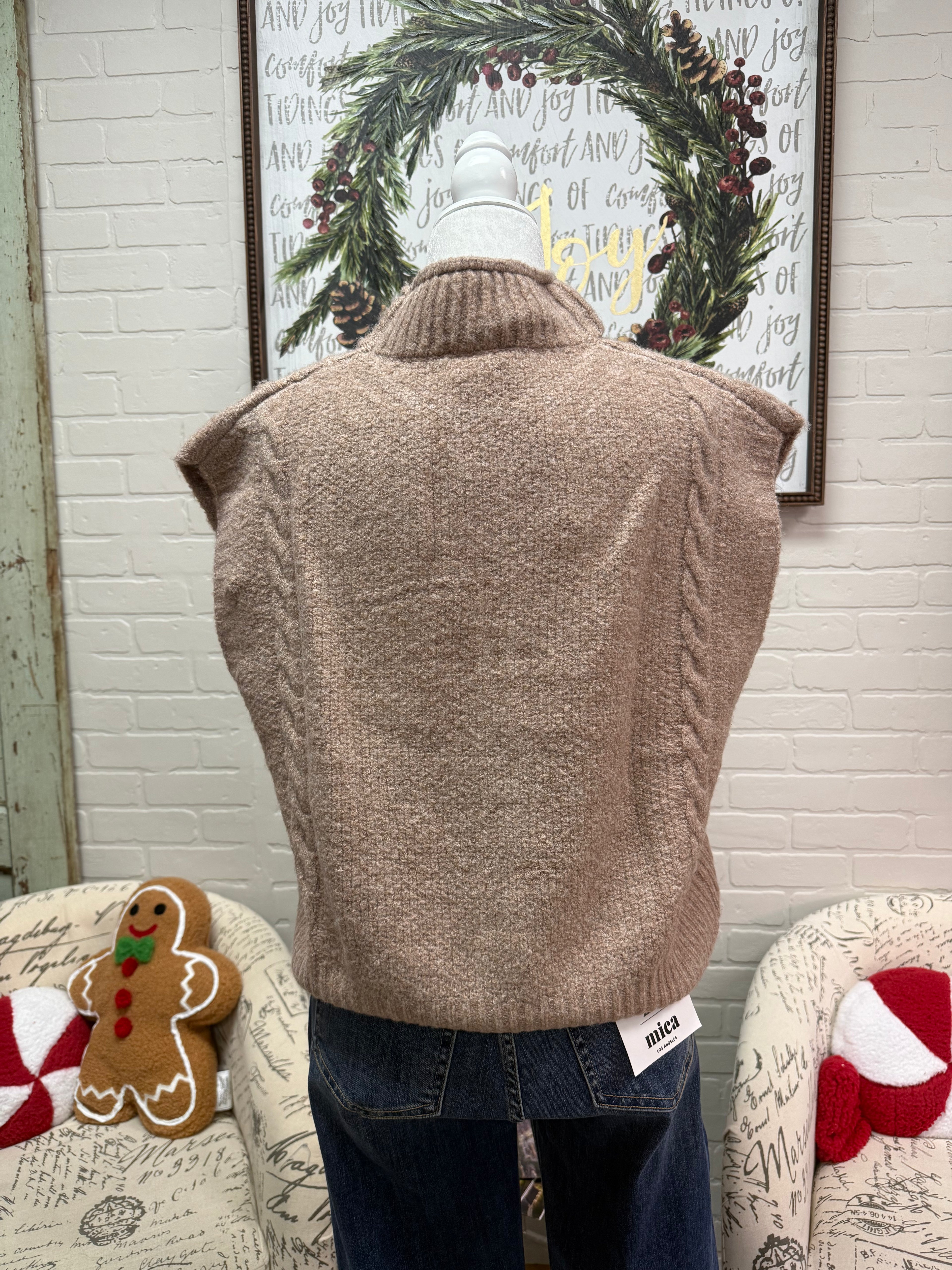 Oatmeal Cable Sleeveless Sweater