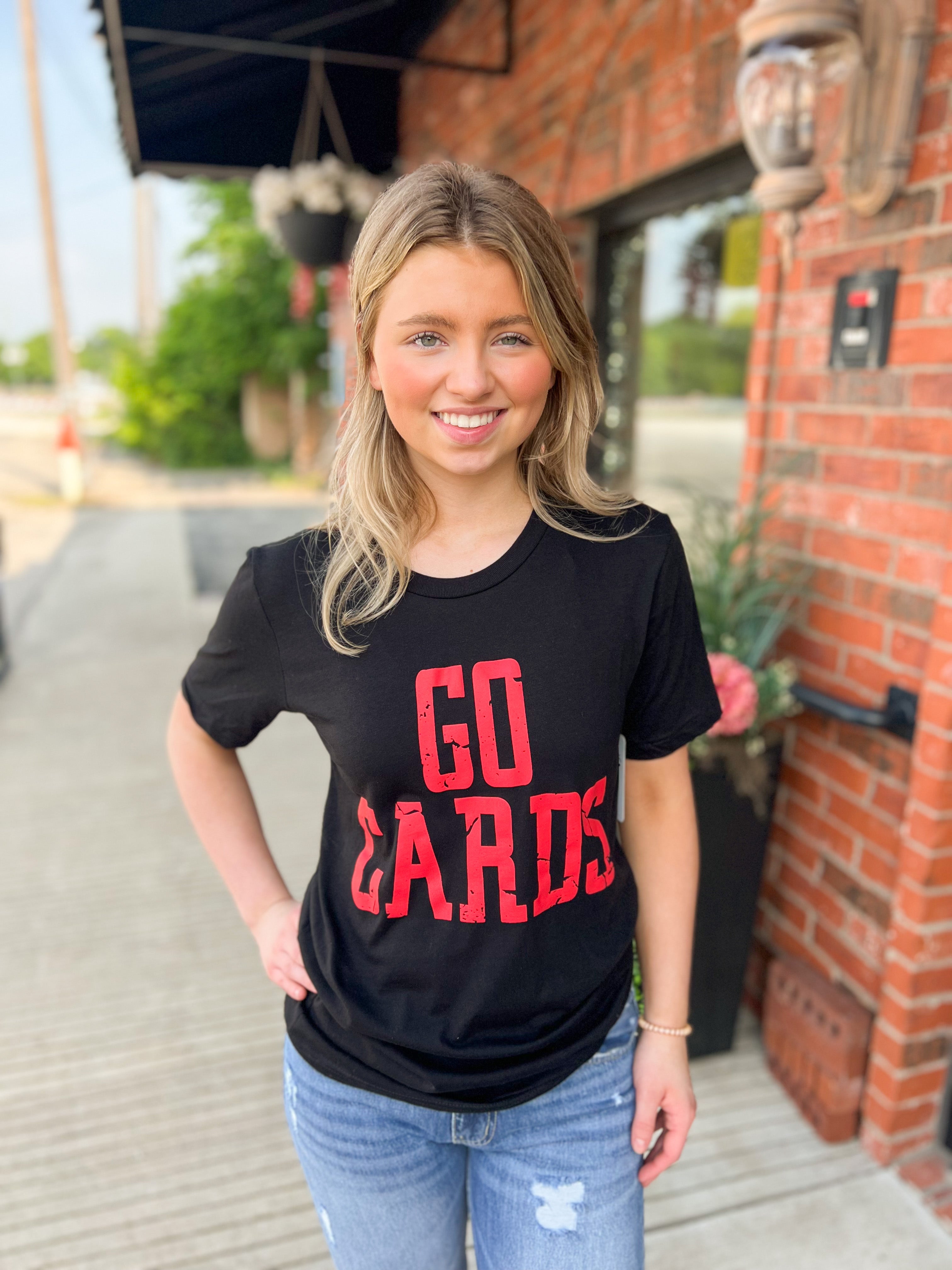 GO CARDS Graphic Tee