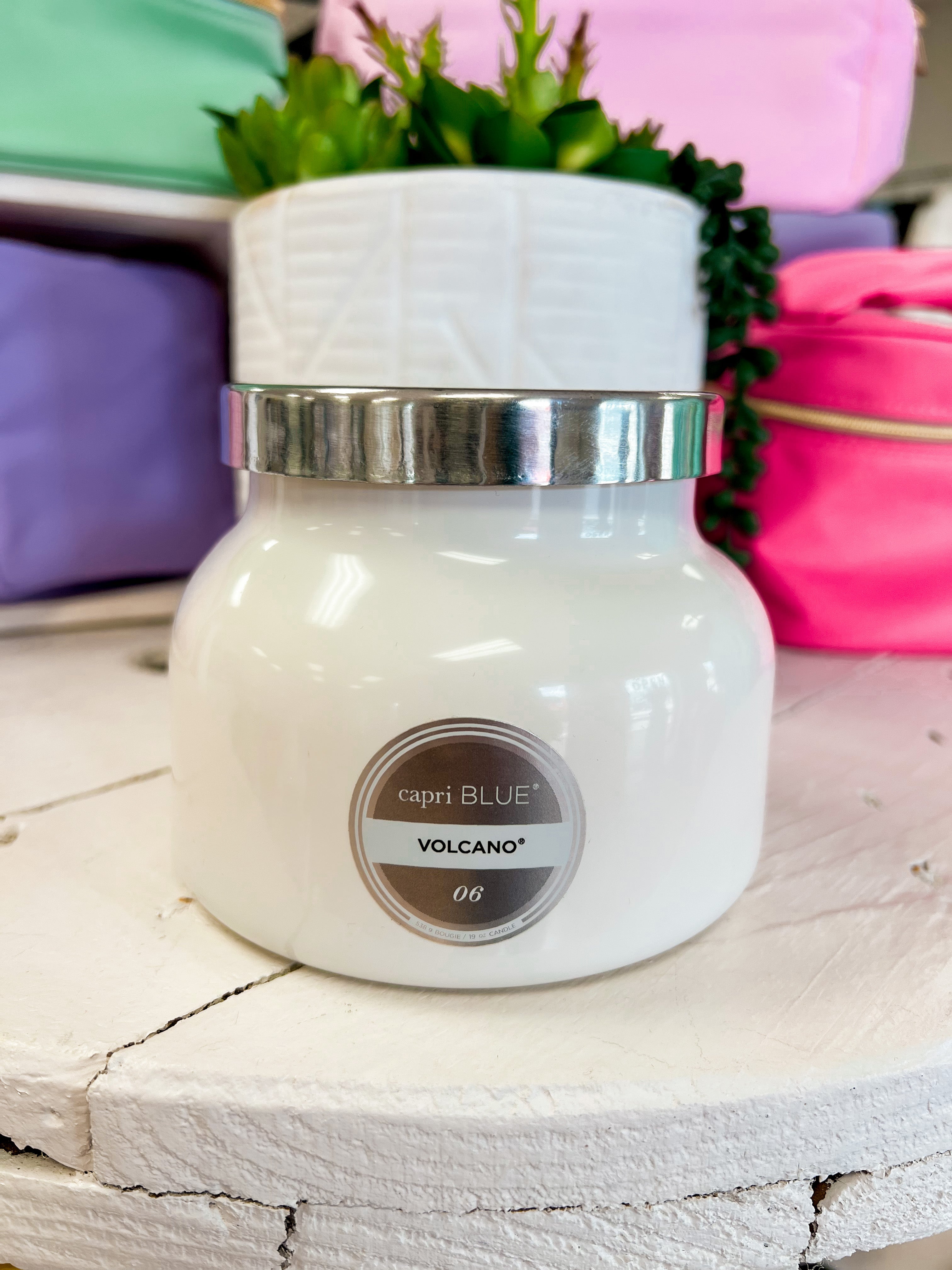 Volcano White Petite Jar, 8 oz